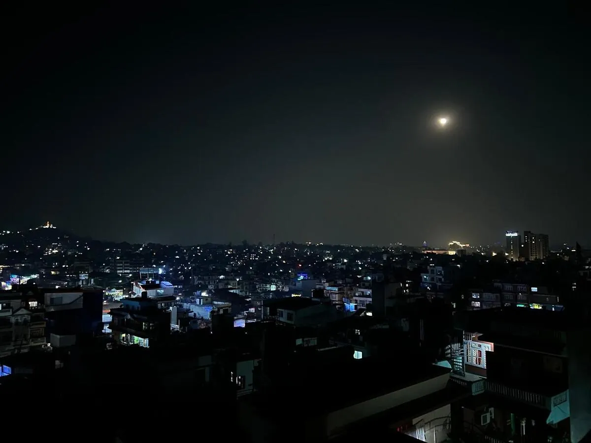 Apartment Cozy Room With Stunning Nightview Rooftop! Kathmandu